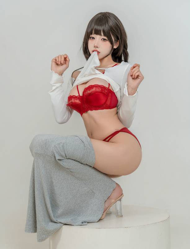 咬人小小兔 -夹心饼干 [81P/934M]