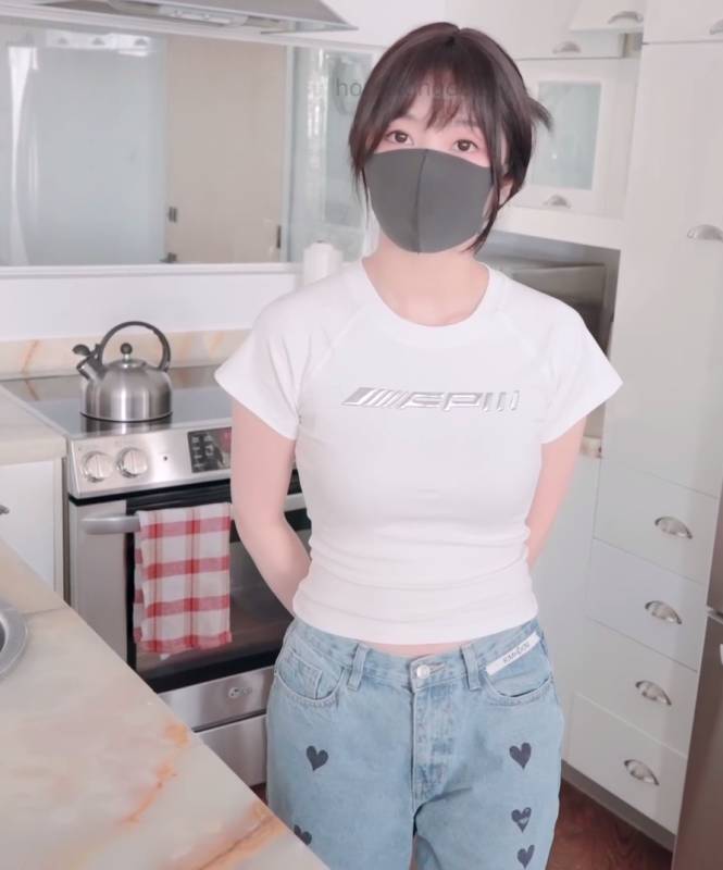 HongKongDoll 玩偶姐姐-同居的她 [1V/1.38G]