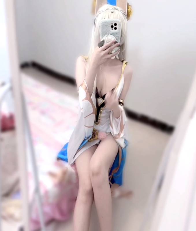 小桃-cos 露娜 [3V/370M]