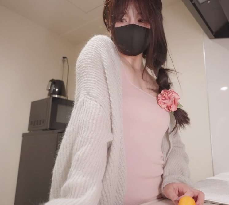 nana 娜娜- 冷淡御姐 [1v/1.16G]