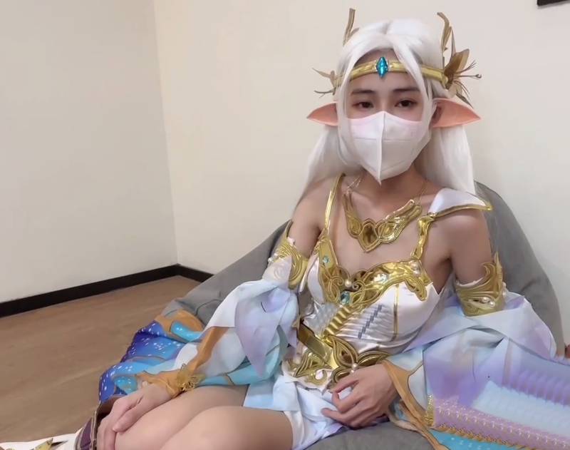 锅锅酱-cos貂蝉 [1V/546M]