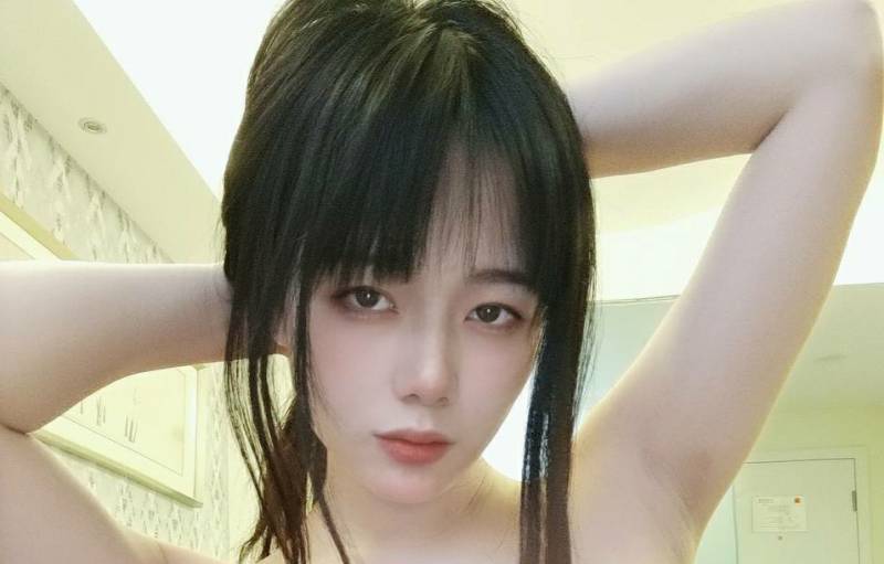 九言-新定制流出-创可贴 [42P/5V/35M]