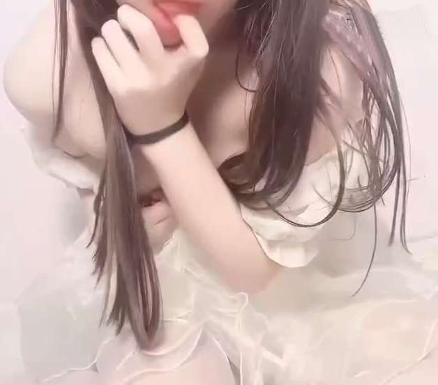 极品福利姬-白丝洛丽塔裙 [1V/23M]