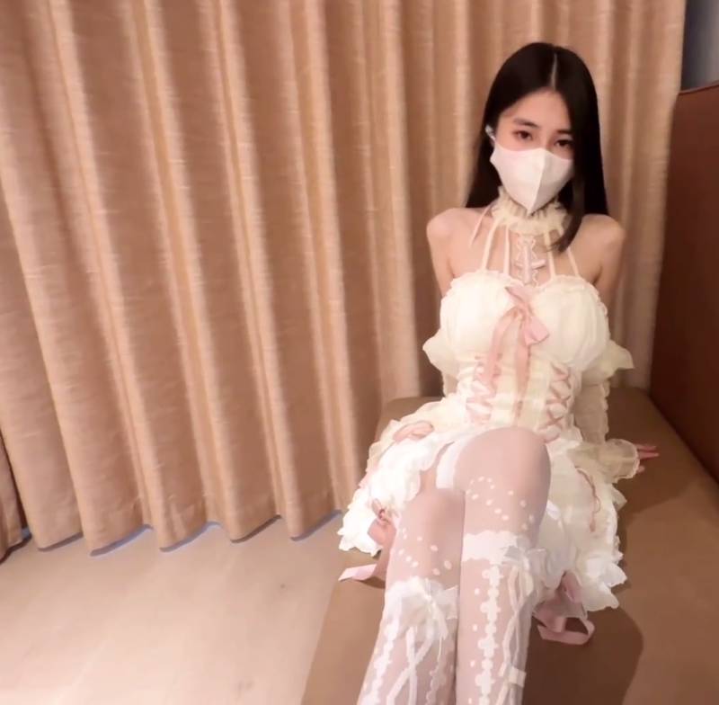 锅锅酱-仙女裙洛丽塔 [1V/546M]