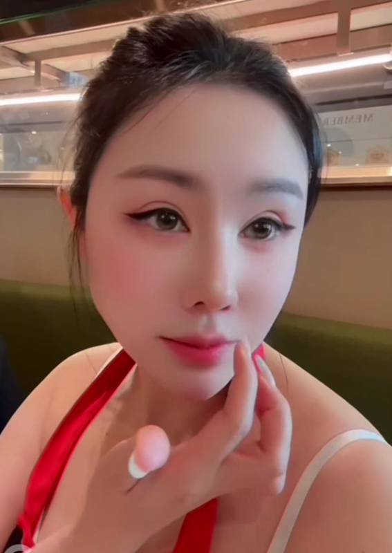 晨汐 汐梦瑶-最新剧情 海底捞大冒险 情侣日常 [2v/1.20G]