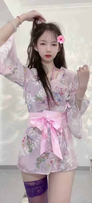 忘崽奶茶-超美高颜双马尾快手私拍福利合集 [4v/1.01G]