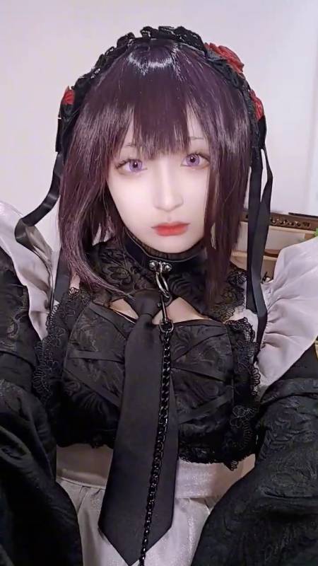 推特 江落-露脸coser学妹 [18p/8v/68M]