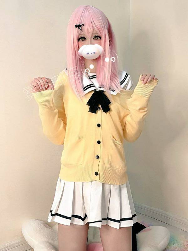 雾岛邮奈-自拍热舞合集 [103P/33V/103M]