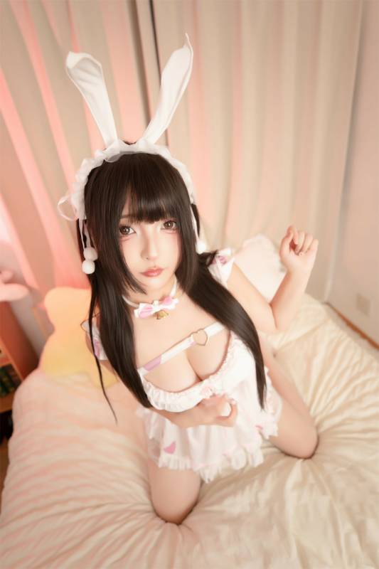 神楽坂真冬-白丝兔绒 [75P/28M]