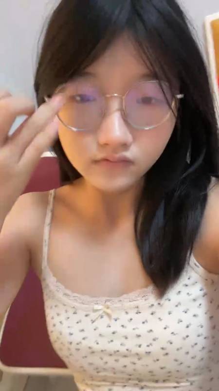 困困兔-最新合集 [10v/3.30G]