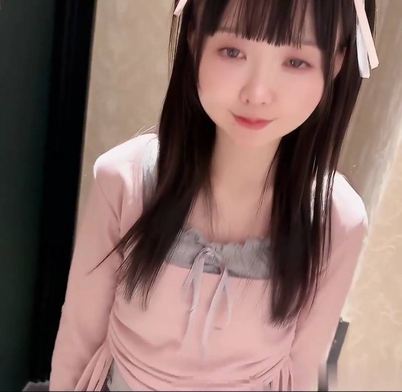 yurin-反差女友 [1V/1.15G]