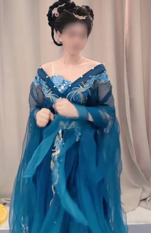 小乔-11月最新付费 [8V/484M]