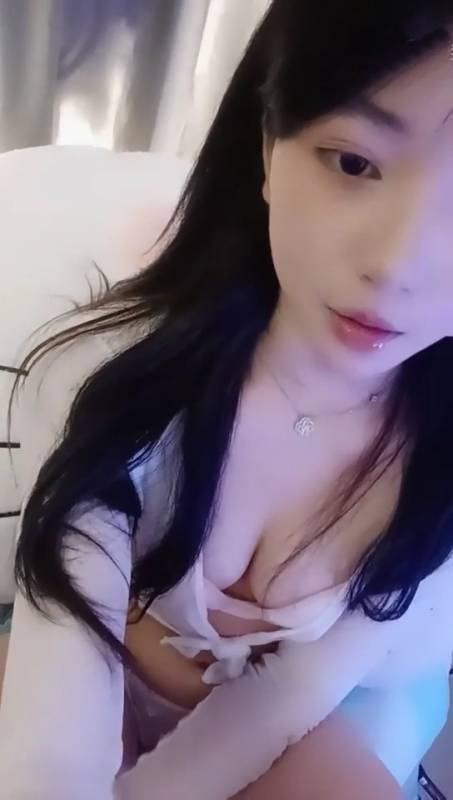 顶级纯美女神  夏苒苒-温柔似水敏感体质极品女神合集 [8v/7.47G]