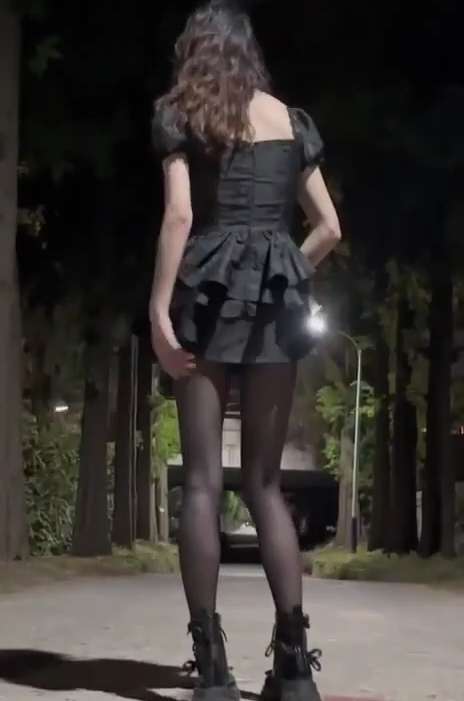 推特 梨梨小青-私拍视频合集 [18v/128M]