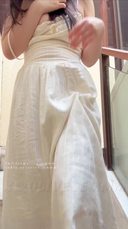 olive-性感睡裙 [27p/1v/164M]