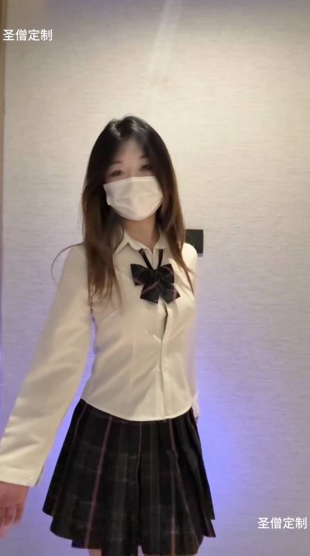 萌妹-超纯反差学妹定制动感热舞 [10V/1.40G]