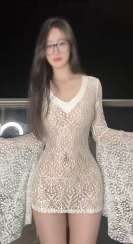 小美miyoki-包裙毛衣 [1v/162M]