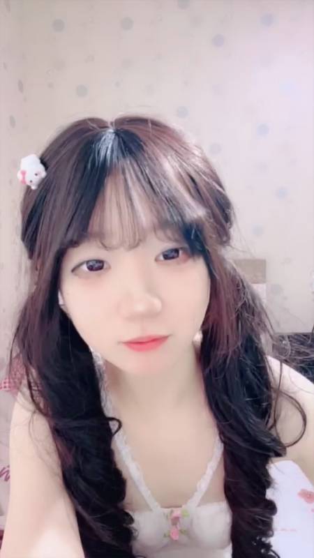 邪恶双马尾-乖巧清纯学妹 [2v/3.04G]