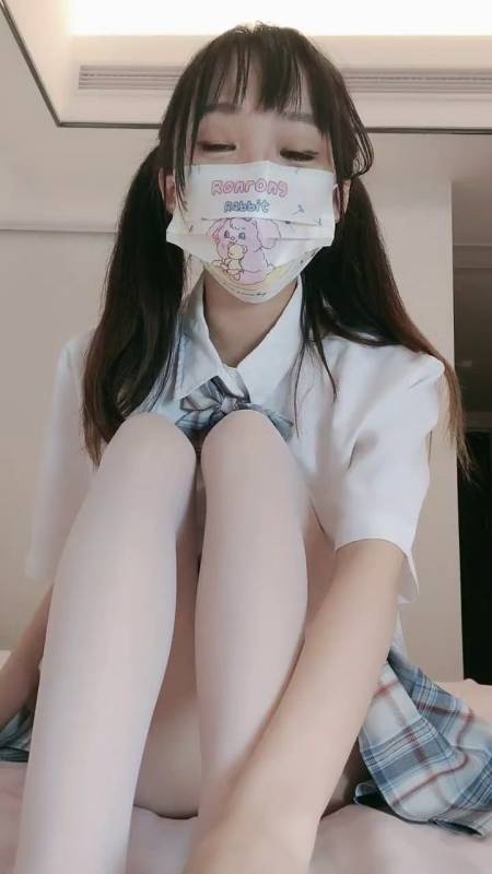 小野萝莉酱-JK制服 [1v/308M]