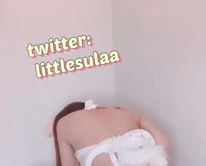 小橘子-乘骑情趣服 [2V/177M]