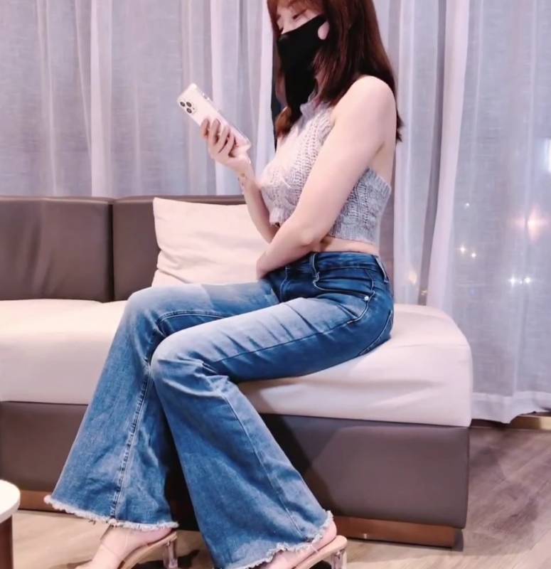 妍熙-新婚前夜的最后疯狂 [1v/2.14G]