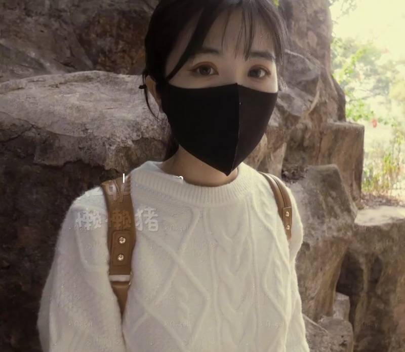 懶懶豬-白丝户外第一人 [1v/1.24G]