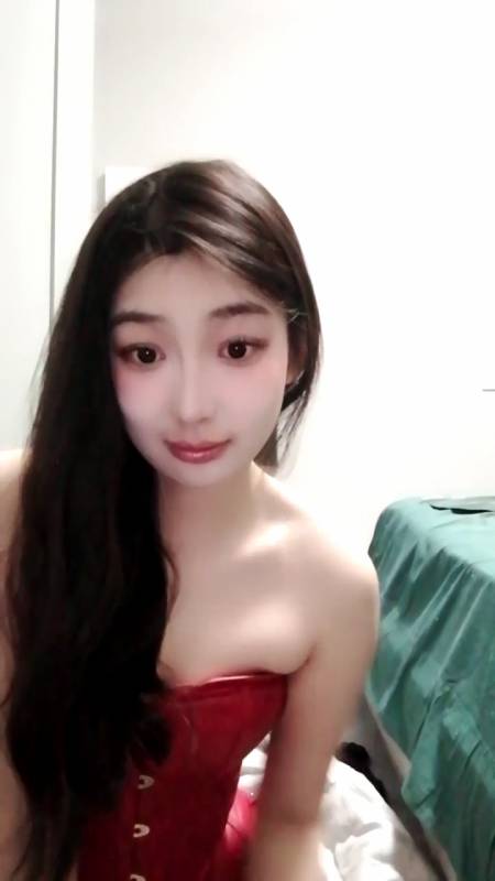 鸭鸭是个m-顶级尤物与粉丝互动游戏合集2 [7v/3.18G]