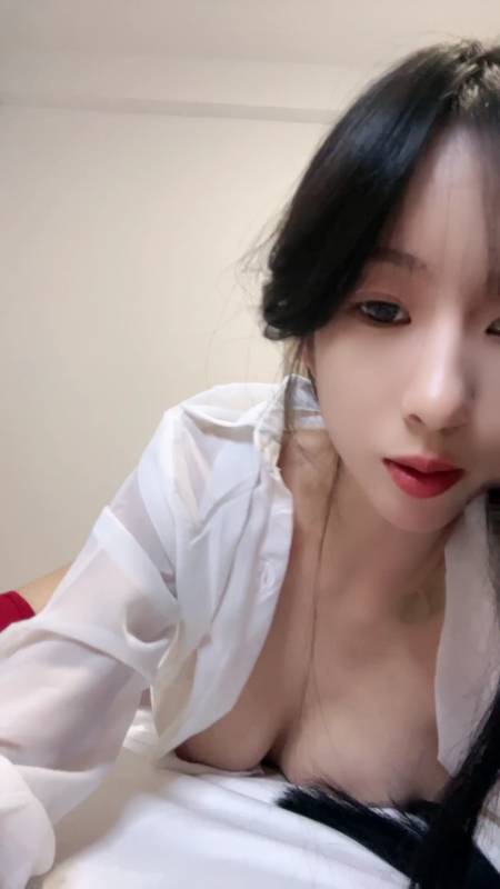 警兔-黑丝衬衣 [1v/498M]