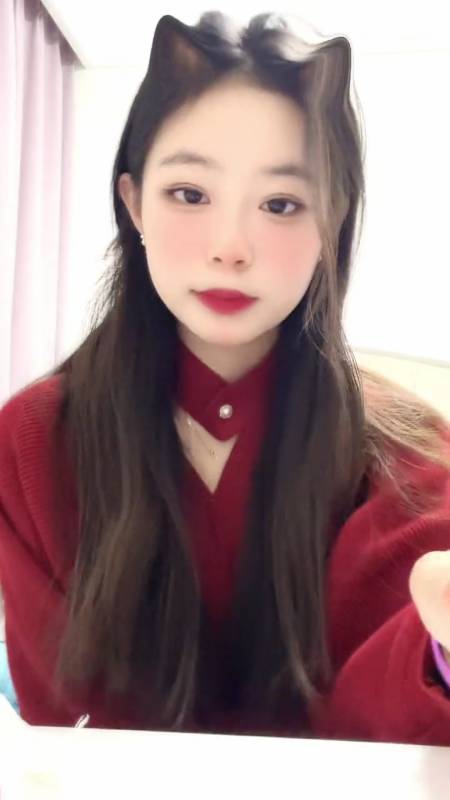 刘源-最新乖巧学姐私拍付费定制合集 [101p/33v/1.56G]