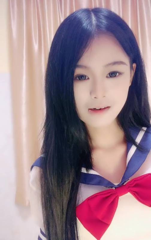 小易的so啵啵-JK水手服 [1V/2.02G]