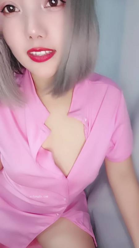 气质御姐 泡面香-粉色制服短发御姐 [1v/757M]