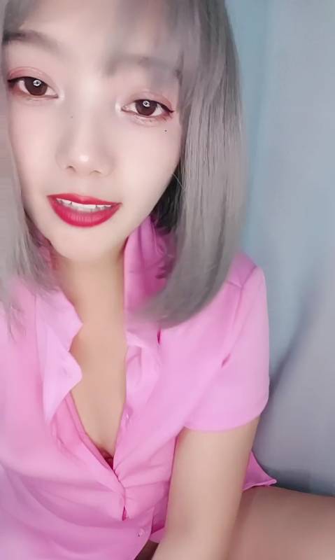 气质御姐 泡面香-粉色制服短发御姐 [1v/757M]