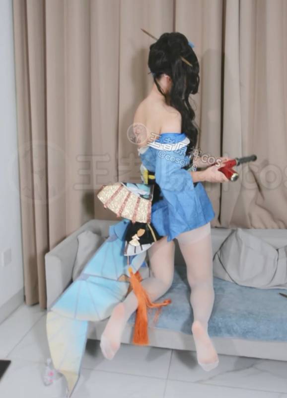 沐沐baby-原神星铁白丝制服姐姐 [2v/1.97G]