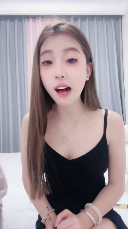 小月儿-骨感清纯校花 [1v/1.31G]
