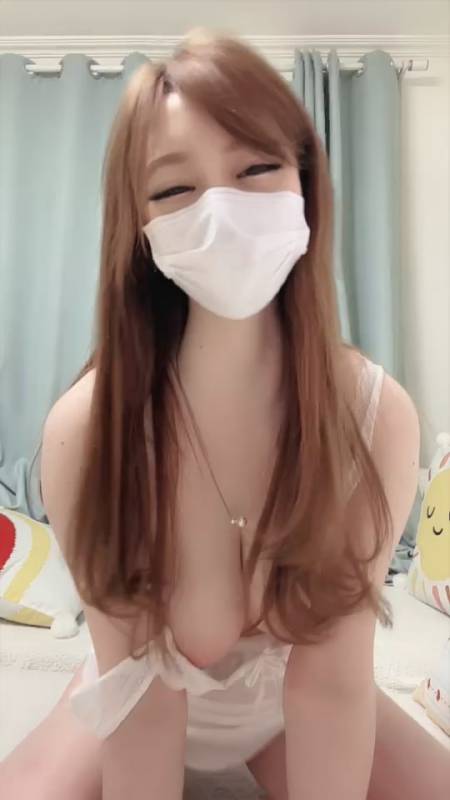 这么顶级身材大奶女神 【兔菲小妤】 没有乳头的果冻般的巨乳,干净漂亮的骚穴自慰白嫩的皮肤12.21.12.25 付费合集【23V】