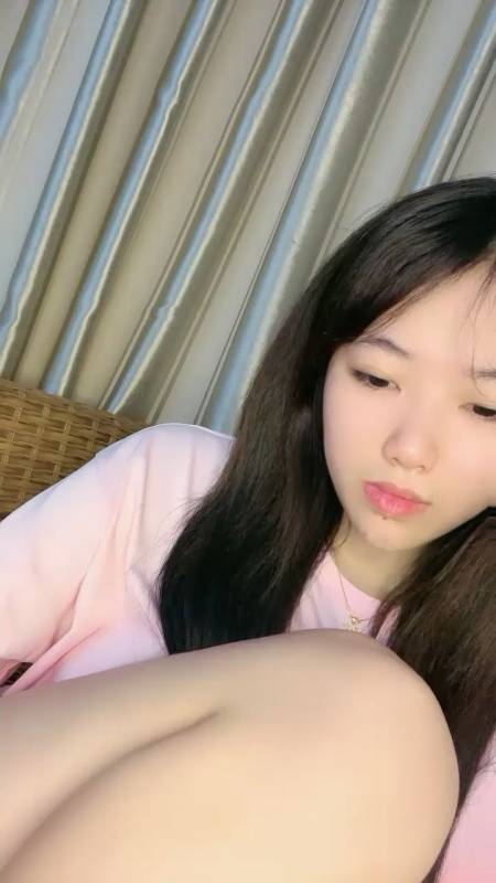 诺宝无敌-颜值清纯学姐付费定制 [1v/513M]