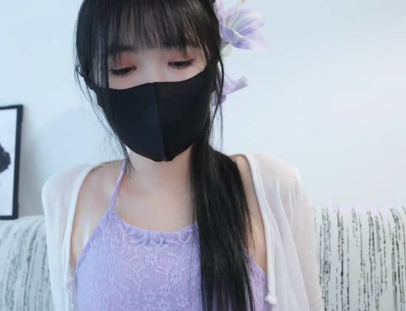 懒懒-榜一大线下约会女主播 [1v/715M]