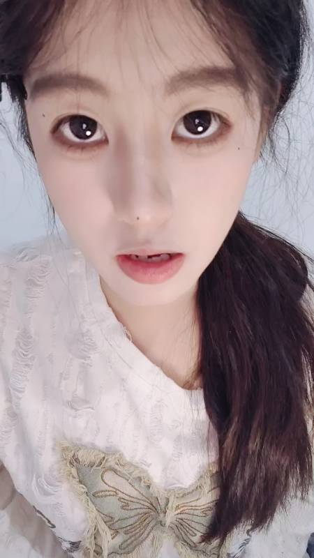 重磅甜美女神【别叫我小咪】2026.6.5-6.17最新合集, 极品大眼睛女大美的心都化了,清纯女友气质兔耳女仆干净粉嫩酮体酥胸挺拔乳房 【30V】