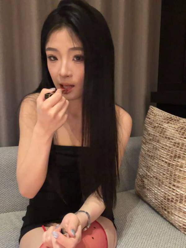 极品高颜值御姐【Baby627】极品身材眼镜黑丝御姐车内骚聊勾引口活跳蛋自慰， 6月8日-6月19日最新合集 [45v]