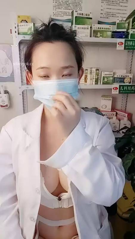 骚气十足少妇 【湾湾】 医院药库少妇偷播上班摸鱼 ~巨乳肥臀~跳弹狂震~爽到不行  2026年5月22最新合集 [20v]