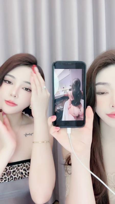 高段位气质御姐【功夫不好不要找我】颜值姐妹花~雪白巨乳~丝袜翘臀~丝足勾引~淫语浪叫~翘臀抖奶揉穴内裤勒逼 [24v]